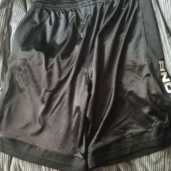 Black And1 basketball shorts Size XL - Picture 4 of 4